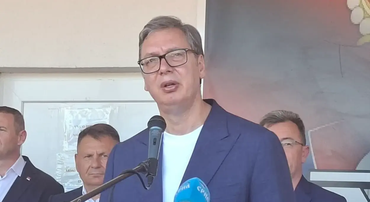 Vučić: Drvar uvijek može da računa na pomoć Srbije