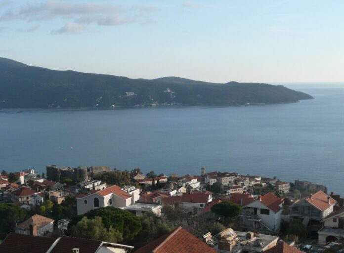 Herceg Novi i Lustica