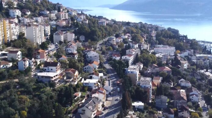 HERCEG NOVI, CENTAR, MAG. DRON