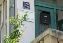 Бесплатан курс енглеског за новске средњошколце
