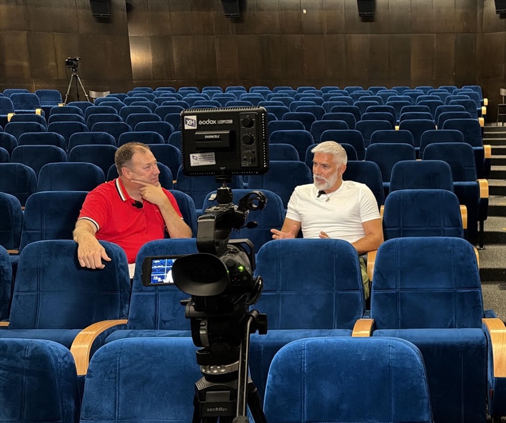 Razgovor sa glumcem Sebastianom Kavacom večeras na RTHN